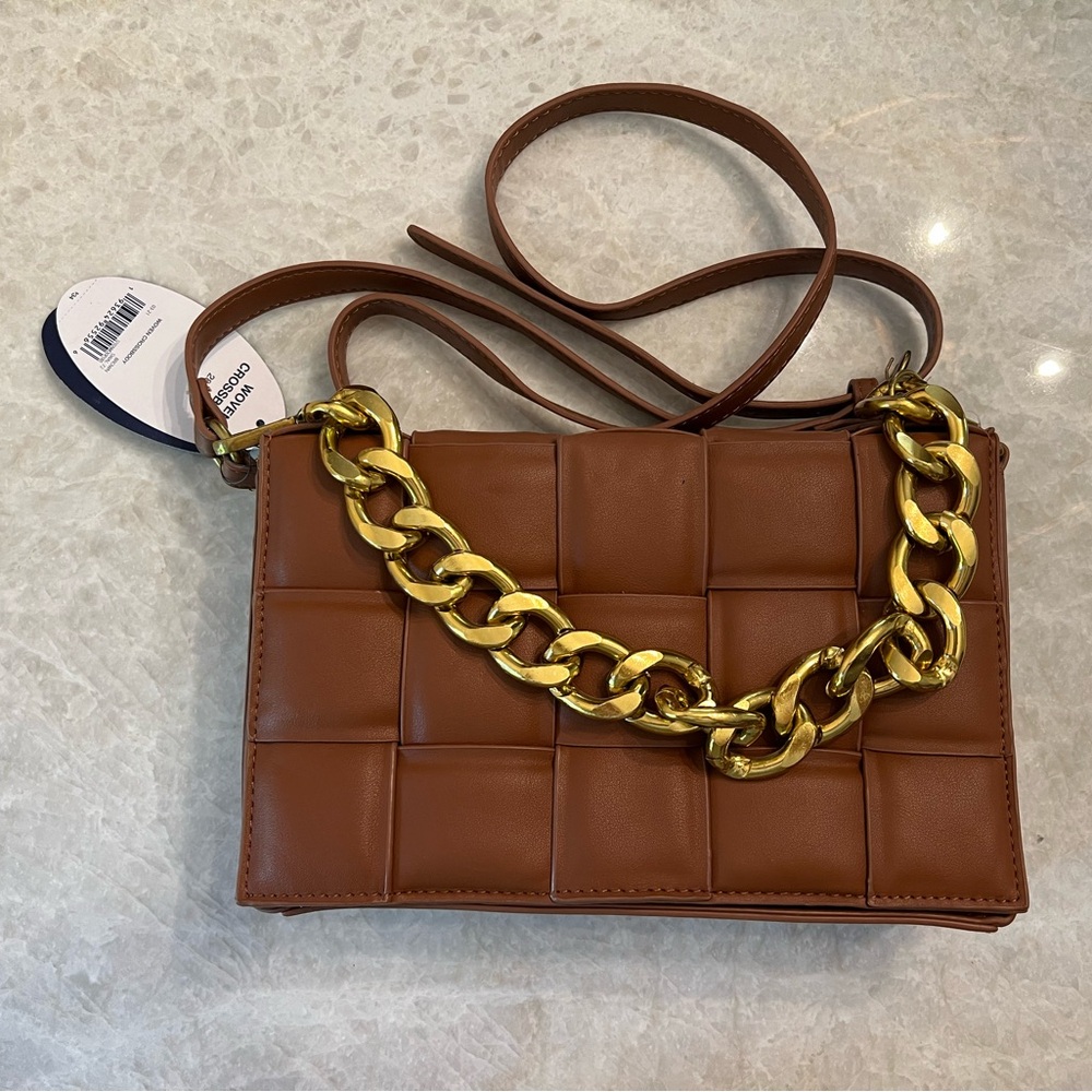 Women woven cross body bag